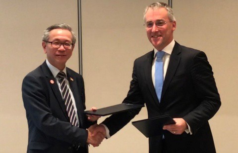 (From left) David Koh, CEO of Singapore's Cyber Security Agency, and Ciaran Martin, Head of the UK's National Cyber Security Centre