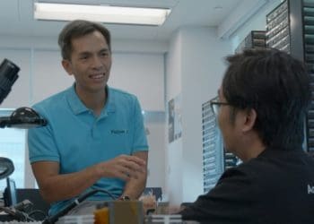 CY Wong, Platysens CEO chats with an Arrow Open Lab staff member.