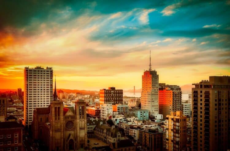 Photo by Pixabay: https://www.pexels.com/photo/buildings-under-cloudy-sky-during-sunset-462331/