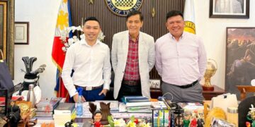 from left: Clyde D. Maru, Relationship Manager, PLDT Enterprise; Hon. Michael L. Rama, the visionary Mayor of Cebu City; and Kent De La Calzada, AVP and Head of Customer Relationship Management-Visayas, PLDT Enterprise
