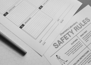 Photo by Tara Winstead: https://www.pexels.com/photo/a-diagnosis-form-on-a-chemistry-laboratory-safety-rules-guidelines-7723533/