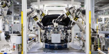 Photo by Hyundai Motor Group  : https://www.pexels.com/photo/assembling-machines-in-factory-19233057/
