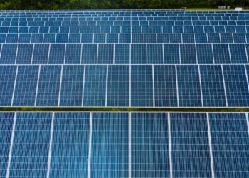 Photo by Kelly    : https://www.pexels.com/photo/rows-of-solar-modules-in-photovoltaic-power-station-4320480/