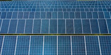 Photo by Kelly    : https://www.pexels.com/photo/rows-of-solar-modules-in-photovoltaic-power-station-4320480/
