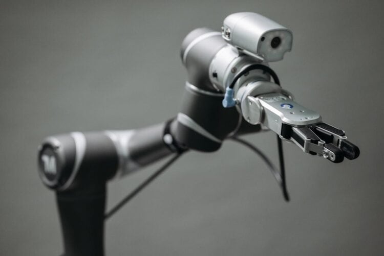Photo by Pavel Danilyuk: https://www.pexels.com/photo/a-video-camera-on-a-stand-8438976/