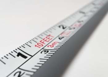 Photo by Pixabay: https://www.pexels.com/photo/white-10-feet-steel-tape-162500/