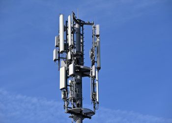 Photo by Edvin Gál: https://www.pexels.com/photo/cell-tower-against-clear-blue-sky-36178997/