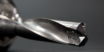 Photo by Pixabay: https://www.pexels.com/photo/close-up-photograph-of-drill-bit-46285/
