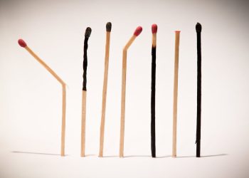 Photo by Fritz Jaspers: https://www.pexels.com/photo/burnt-and-broken-matches-18788835/