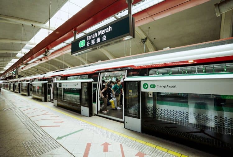 Photo by Phương Nguyễn from Pexels: https://www.pexels.com/photo/tanah-merah-mrt-station-in-singapore-33862663/