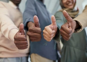 Photo by Edmond Dantès from Pexels: https://www.pexels.com/photo/people-doing-thumbs-up-8553864/