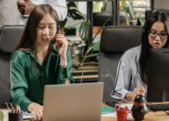 Photo by Pavel Danilyuk from Pexels: https://www.pexels.com/photo/people-working-in-a-call-center-7658405/