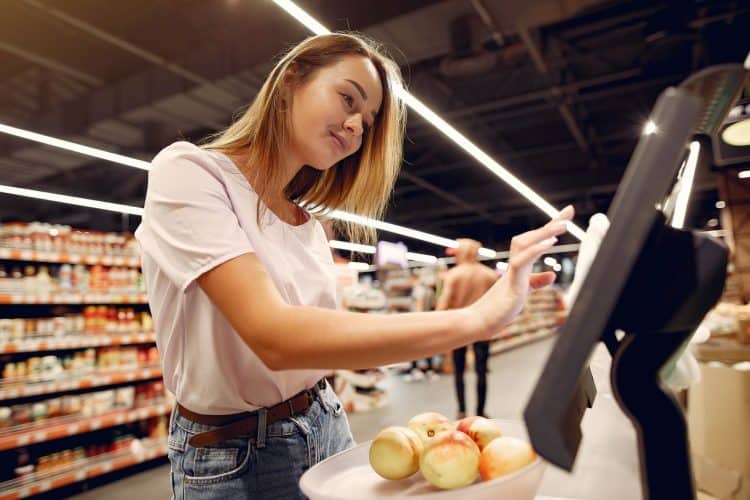 Photo by Gustavo Fring from Pexels: https://www.pexels.com/photo/cheerful-woman-using-electronic-scales-in-supermarket-4173320/